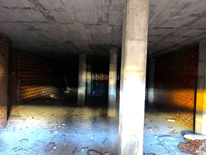 Foto 9f22ce43-8e45-4f94-bbc7-f95f425a70b3. Local comercial a Centre Figueres