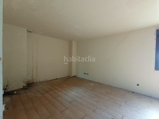 Foto 56dd9d91-e102-49ea-b160-c43a8e8bdebd. Casa amb aparcament a Vilaboa