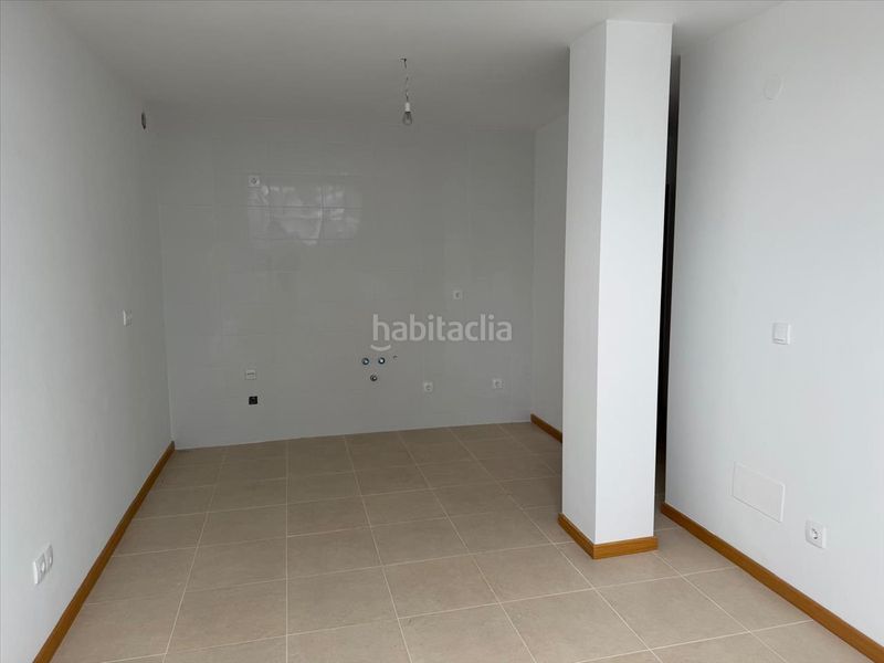 Foto d594763a-e942-4134-8391-11e68a21ed10. Pis amb aparcament a Barreiros