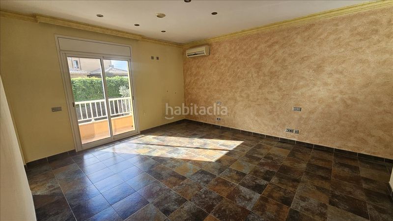 Foto 04a76104-b8a7-48da-a6ac-7e13f73e34e2. Apartament amb calefacció aparcament piscina a Condado del Jaruco - Puigventós Lloret de Mar