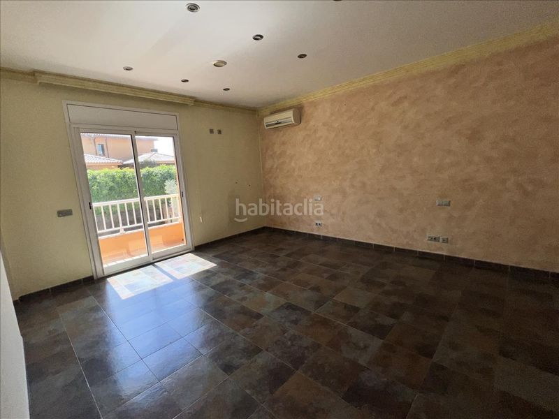 Foto 22053888-b9e8-4a35-8824-6ddca46f0031. Apartament amb calefacció aparcament piscina a Condado del Jaruco - Puigventós Lloret de Mar
