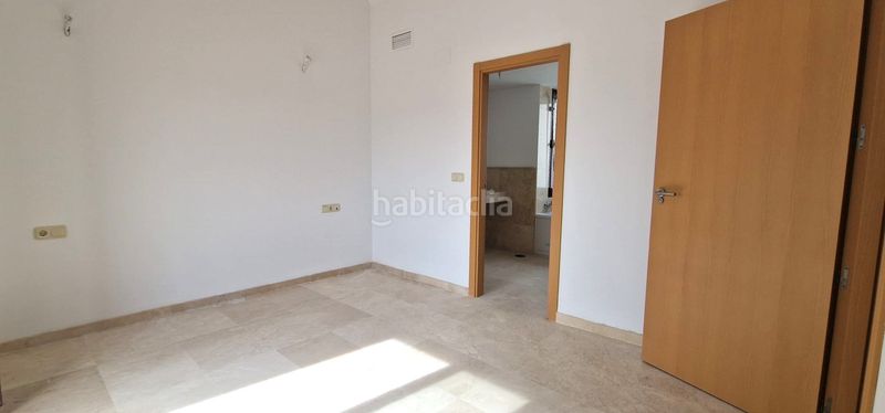Foto 40cc084d-915d-46eb-928d-cc6b6d46198b. Casa adossada a Cártama pueblo Cártama