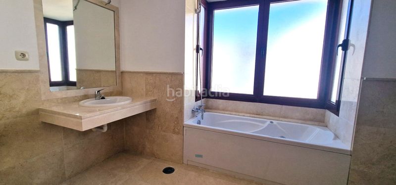 Foto 416df163-7e2d-4224-b654-95289457d849. Casa adossada a Cártama pueblo Cártama