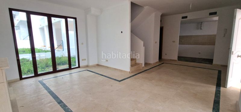 Foto 569712d2-507c-42d8-bcc0-d7b9fef76ef9. Casa adossada a Cártama pueblo Cártama