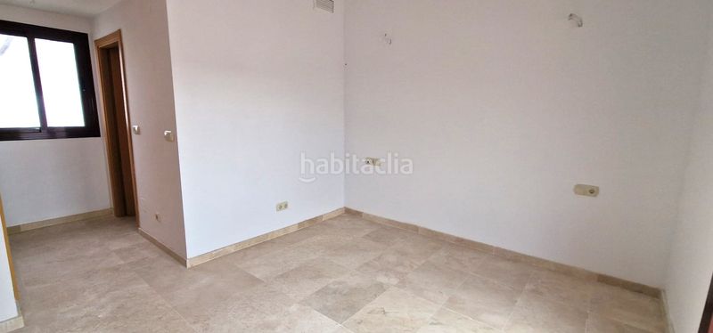 Foto f60375cc-8027-4dfc-a2ca-70283830b293. Casa adossada a Cártama pueblo Cártama