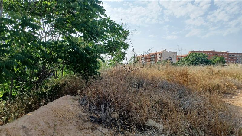 Foto 2a049df4-686d-4a30-a99f-63943e0142d7. Terreny residencial a El Carmen Manises