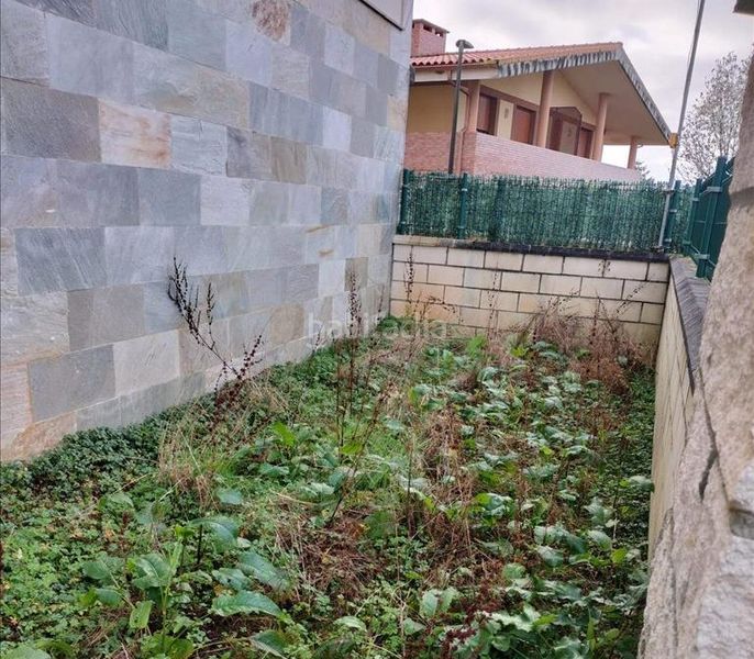 Foto f2f51455-3d8c-4a5b-b1c7-5c0a3849f819. Casa amb calefacció aparcament a Alfoz de Lloredo