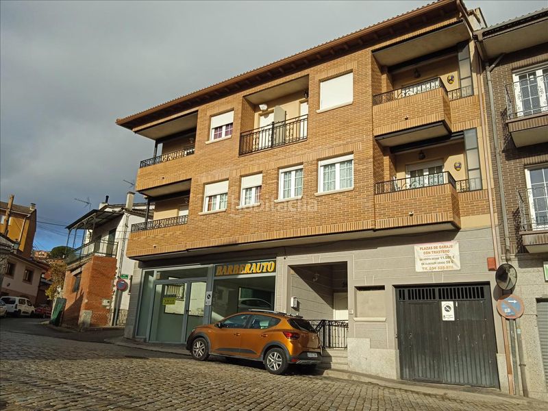 Foto 38d8c3be-c74b-4cf9-ab51-b656474631cb. Autoparkplatz in Hoyo de Pinares (El)