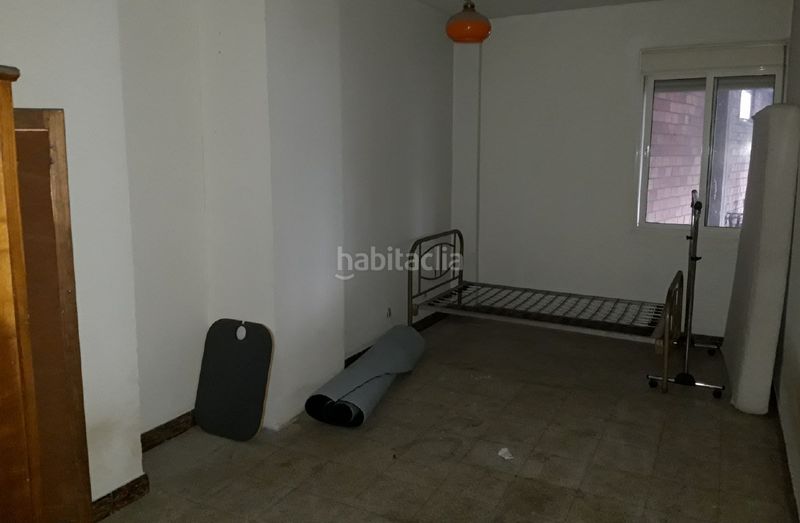 Foto 7f8102cf-a5bf-4bc7-9b00-962cdb716419. Edificio en Ponteareas