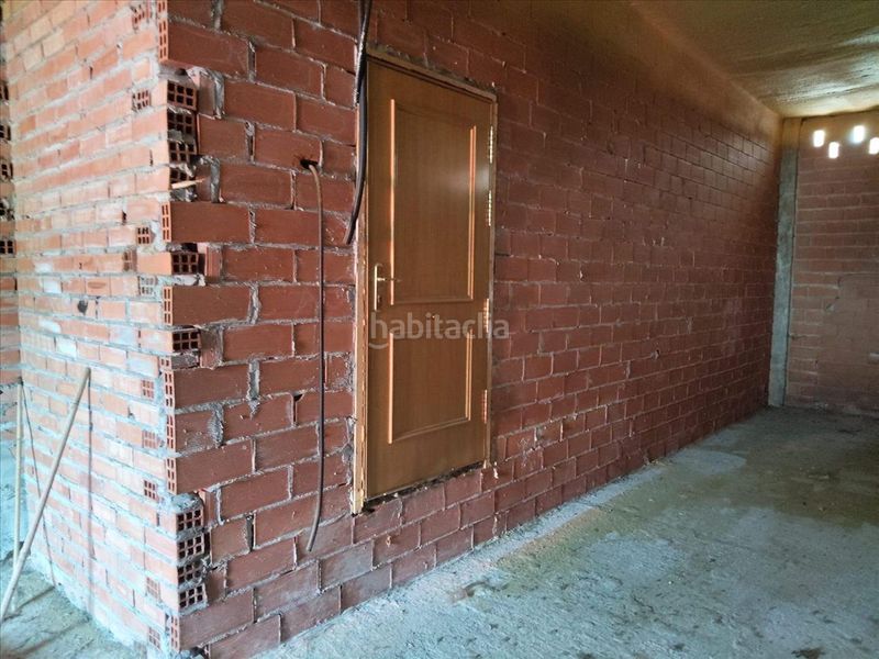 Foto ac5ed46c-5fde-492e-8b49-a83a72e8e811. Local comercial a Maruri - Jatabe
