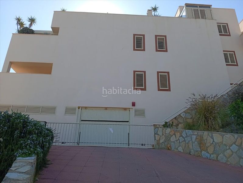 Foto ca427f1d-f16c-4ad8-b218-08926beeca5c. Aparcament cotxe a playa de Garrucha Garrucha
