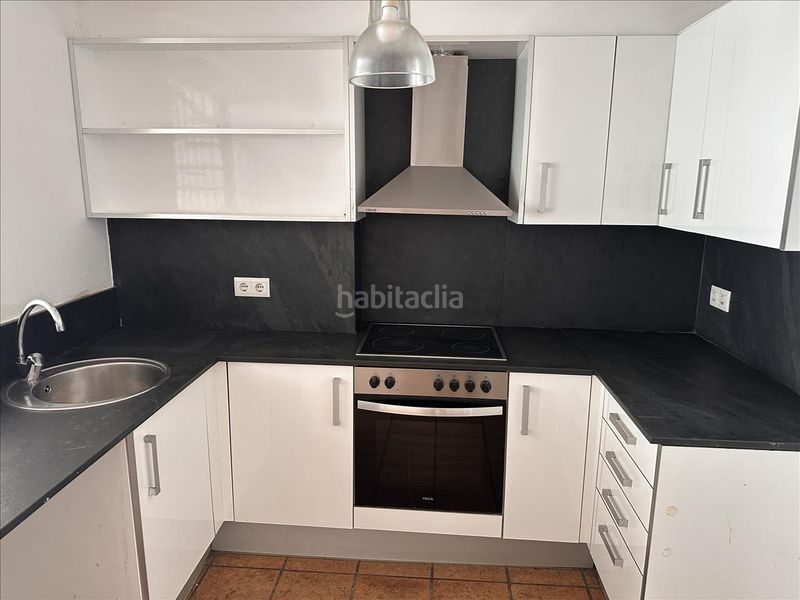 Foto d0ca2e28-0277-40bf-a2ba-476f8dff36b8. Duplex con parcheggio in Cadaqués