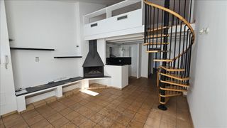 Zweistöckige Wohnung  Teresa miramont