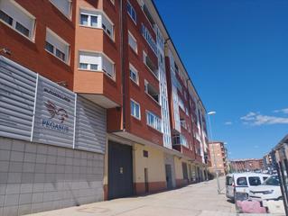 Parking voiture  Agustín rodríguez sahagún