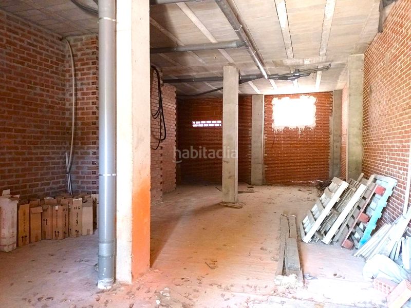 Foto bbc02c9c-64f9-4aae-9e4c-82101c46d045. Local comercial a Bembibre