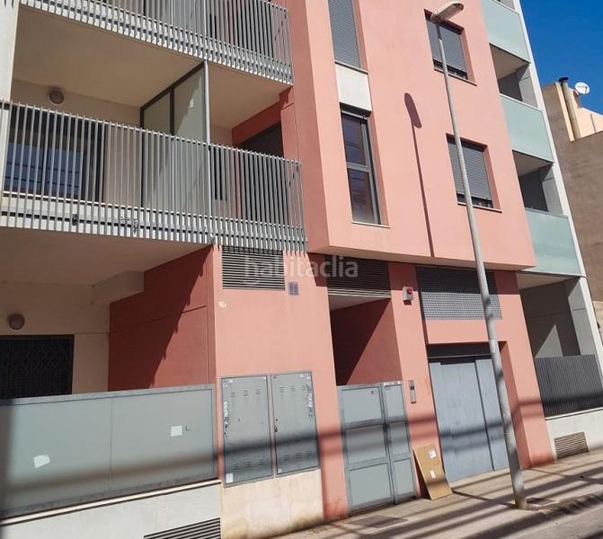 Foto 5cb1de0a-8450-4f46-8c42-464caf249254. Parking coche en Centro Almazora / Almassora