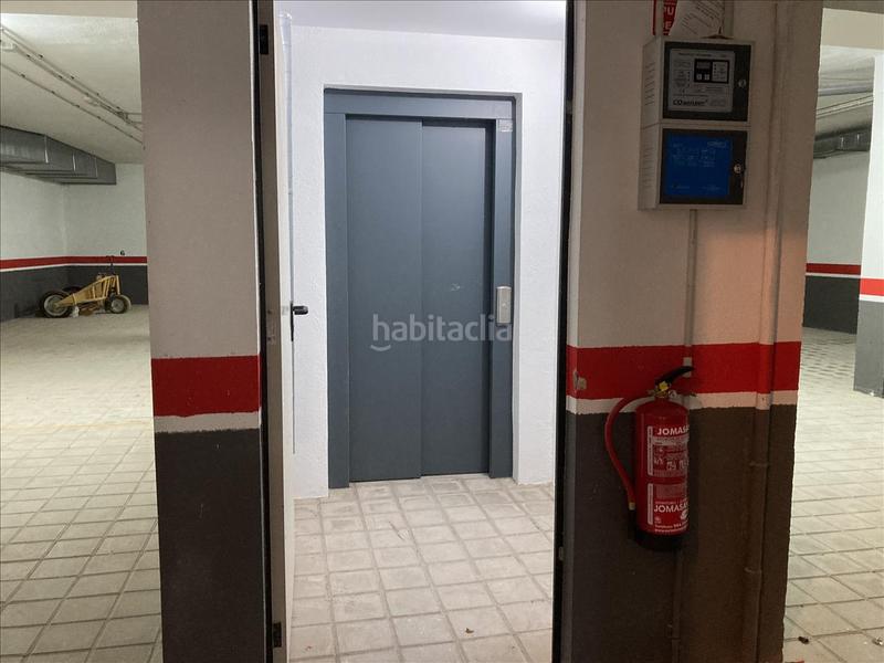 Foto a10e3e24-ee97-4c25-94fa-cf4d3e28f10b. Parking coche en Centro Almazora / Almassora