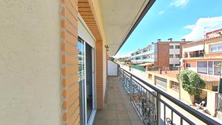 Semi detached house  Cami de la ciutadella
