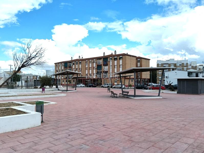 Foto 7c3262b1-a6af-477e-925c-8d96c1063952. Posto auto in Puente Genil