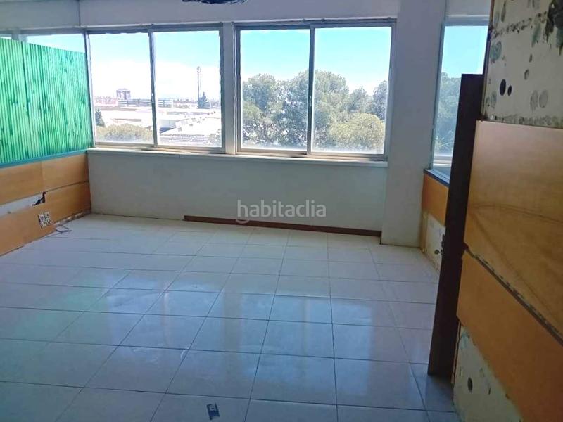 Foto 1e264f1a-0135-418f-9bf4-ba51bcc506ef. Oficina a Oliver Zaragoza