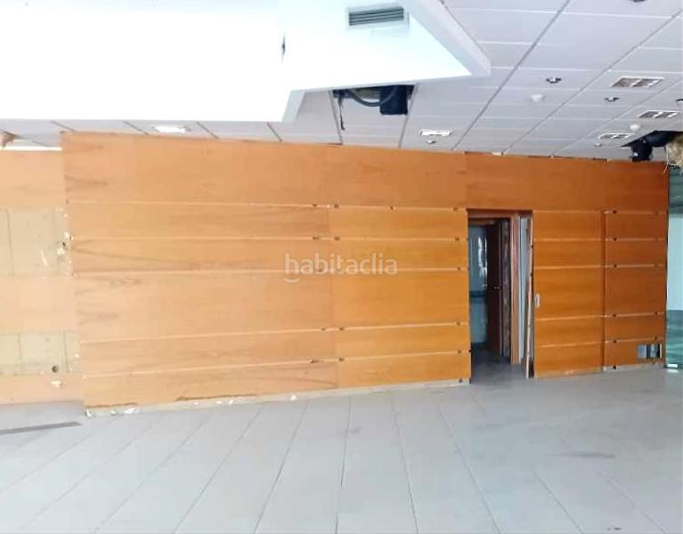 Foto 43f388f7-ba5d-43a1-89cb-fe9c29c3f843. Oficina a Oliver Zaragoza