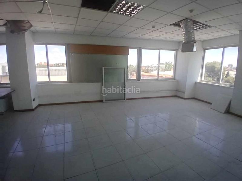 Foto 6d055c2d-84f5-4a2b-860f-dd3e66317e8c. Ufficio in Oliver Zaragoza