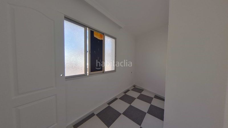 Foto e3a15663-0ee0-43e0-bc3c-15797a4227ad. Pis a San José-San Bernardo Línea de la Concepción (La)