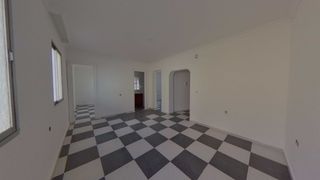 Etagenwohnung in San José-San Bernardo