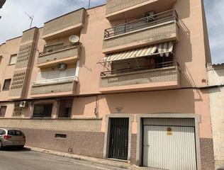 Car parking in Cid Campeador