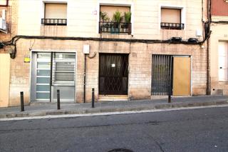 Local commercial  Moli