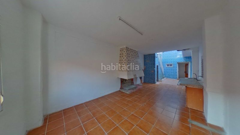 Foto 1b8d9d46-0dfa-48d0-ae46-b85112101c58. Casa adossada a Este Mérida