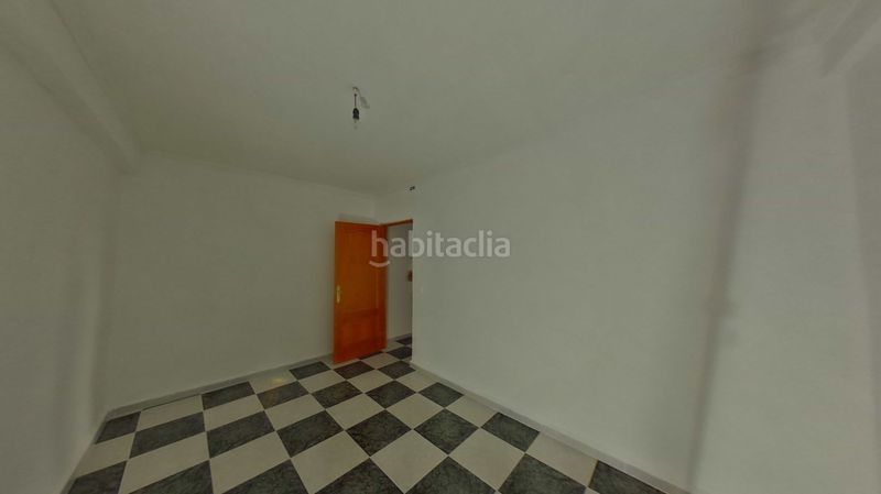 Foto 66c5fa0a-6196-4612-b81a-93e2267b251c. Casa adossada a Este Mérida