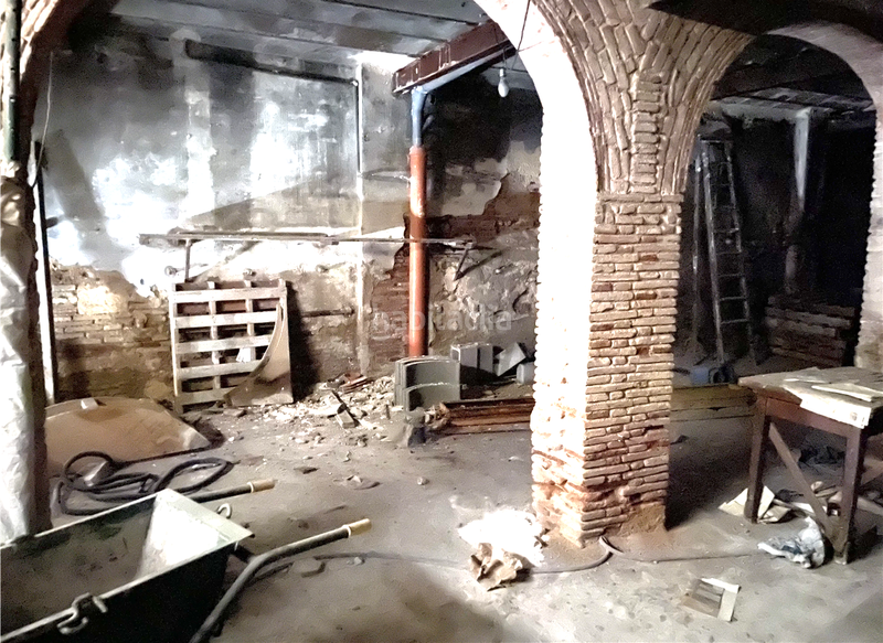 Foto e8dd462d-283c-45a4-bc5c-aa31f543997d. Business premise in Centre Reus