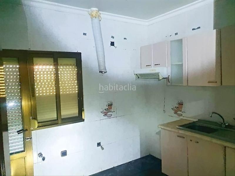 Foto e6b08aea-77f7-45b7-aa69-64399f3dee11. Maison jumelée dans Carretera de Córdoba - Libertad Puertollano