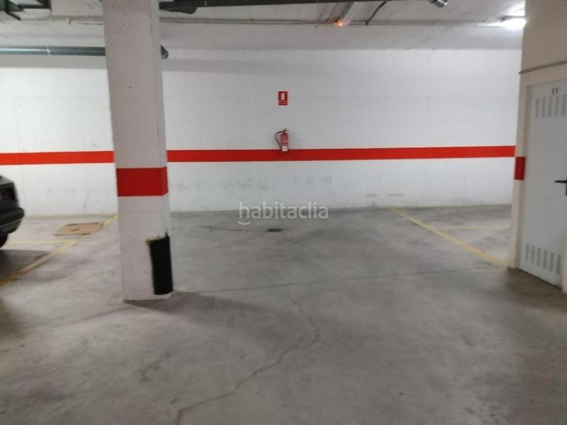Foto 1c4d40d4-5c9c-44fb-9f26-53ca4fc03531. Parking coche en San Roque - Ronda Norte Badajoz