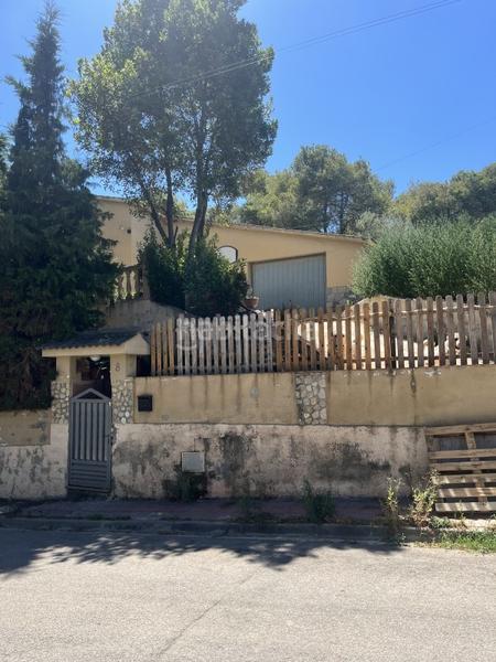 Foto ad989acb-ebb5-43ff-91e3-9a647ba9d756. House in Subirats