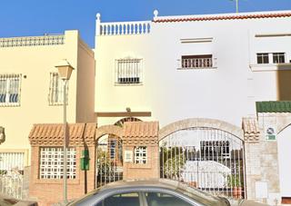 Piso en Alhadra