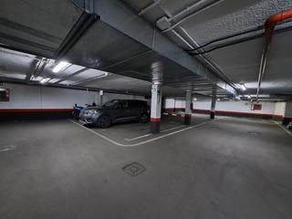 Parking voiture  Castellana
