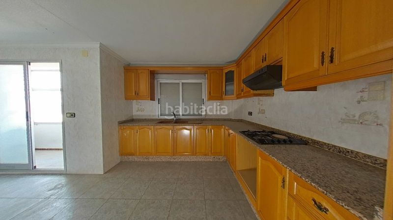 Foto b5f95557-1f0f-43da-8f5f-6071b9759849. Pis a Pinoso