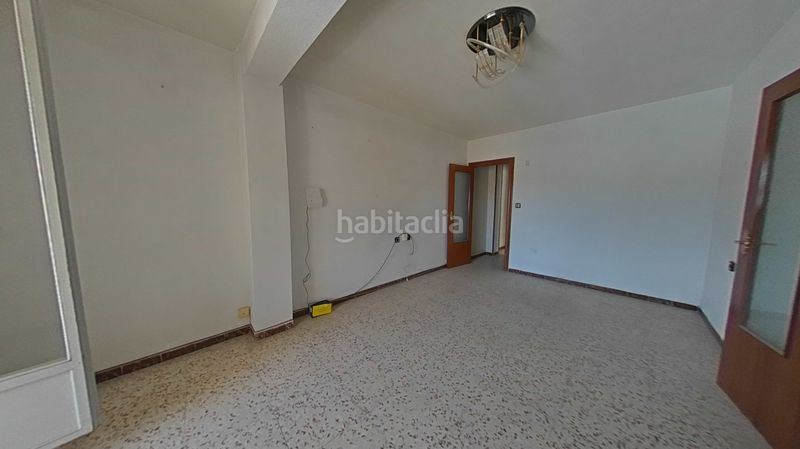 Foto c87de928-c62d-42fc-a437-d7220c5c6d46. Pis a Pinoso