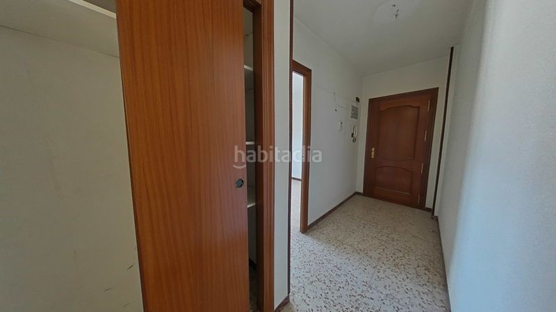 Foto f877fd99-28a5-4b29-a082-420b9d2e3d1e. Pis a Pinoso