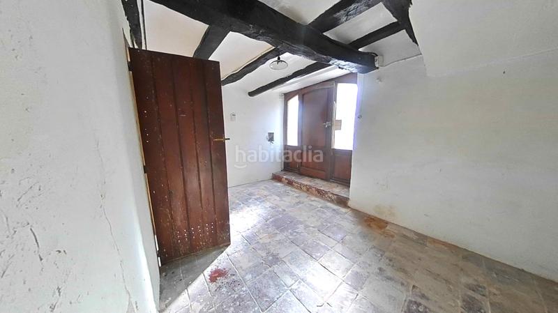 Foto 7eff8a64-72bf-467d-bd1e-686f7b876f15. Semi detached house with heating in Galar