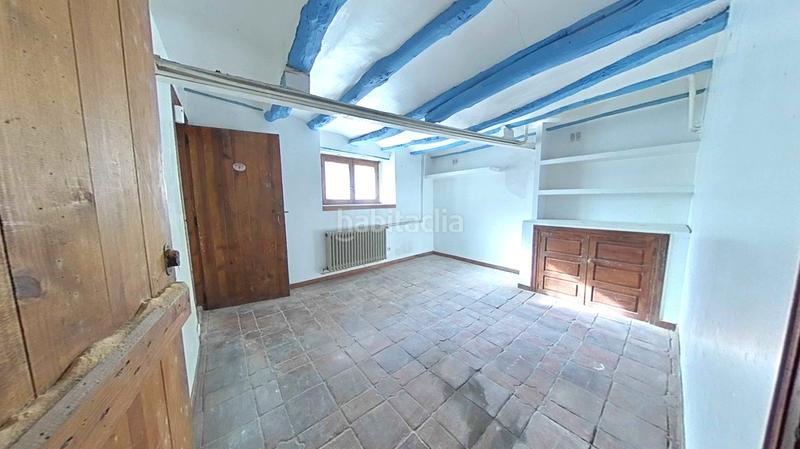 Foto a32b6f8d-d7cd-47f4-a480-b4b05ba8d270. Semi detached house with heating in Galar