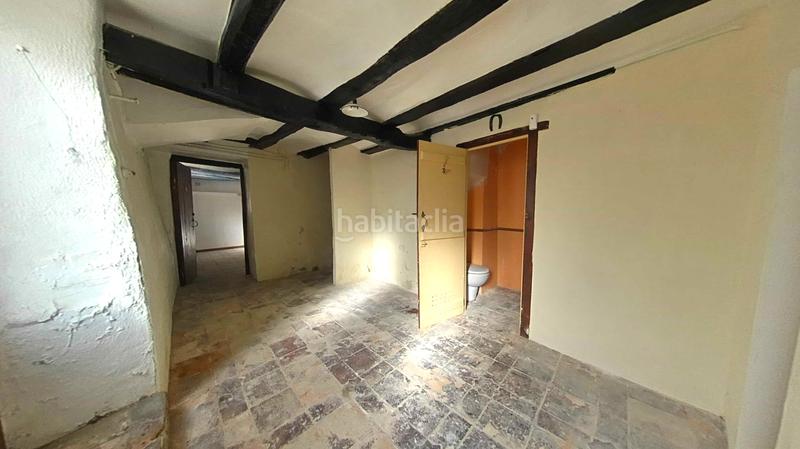 Foto cc615b56-8560-4073-8dcc-84bf1e179e46. Semi detached house with heating in Galar