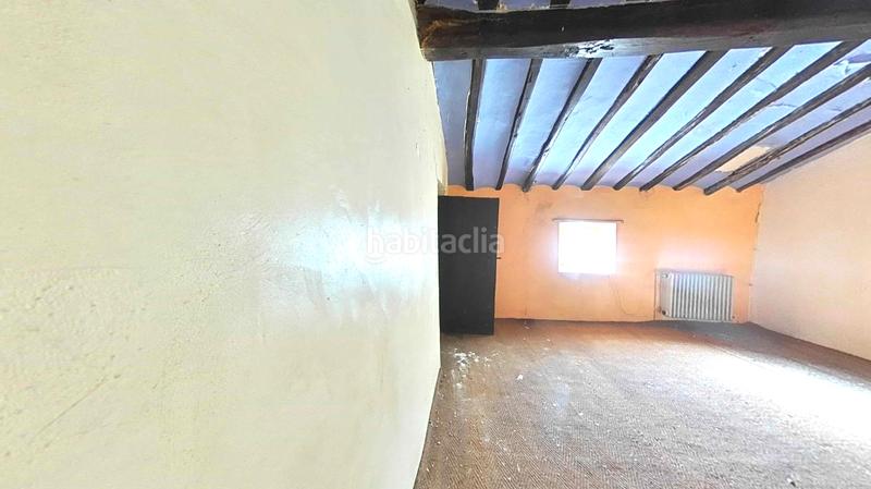 Foto d403c64e-4ffd-457c-90bd-5a9d969f94da. Semi detached house with heating in Galar