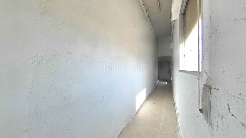 Foto cdddfbc9-6f8f-4150-a8ab-9f1ec2949fa9. Local comercial a Algemesí