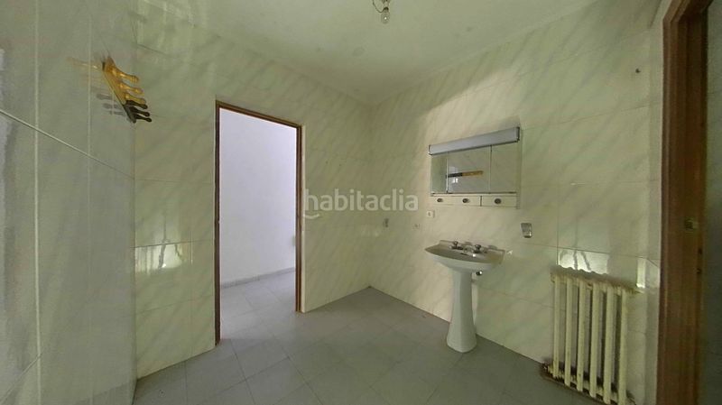 Foto fcfecd40-7fb8-485a-8ac3-85baac7973c0. Local comercial a Algemesí