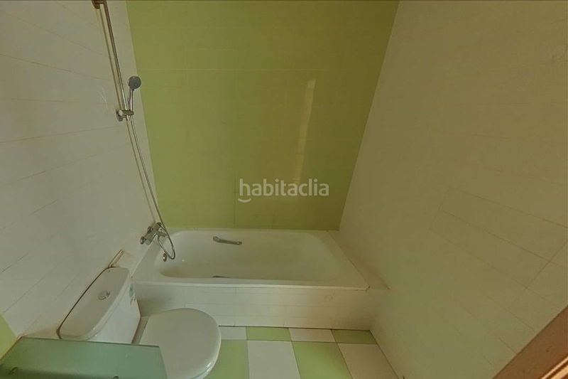 Foto 06aeb7f6-9e3c-48e6-b7fd-9b72cf4a5075. Piso en Barreiros