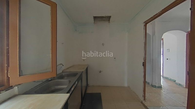 Foto d3d2deac-c4e6-4b8e-b15c-7ab0da492596. Casa a Deltebre
