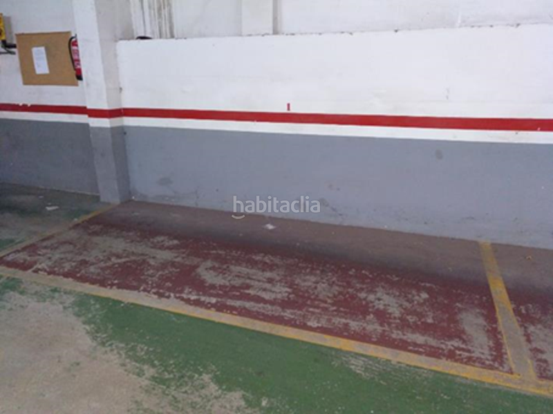 Foto 0d5c8e08-ac35-4ec0-b2f1-73c30661ad47. Car parking in Sant Vicenç dels Horts